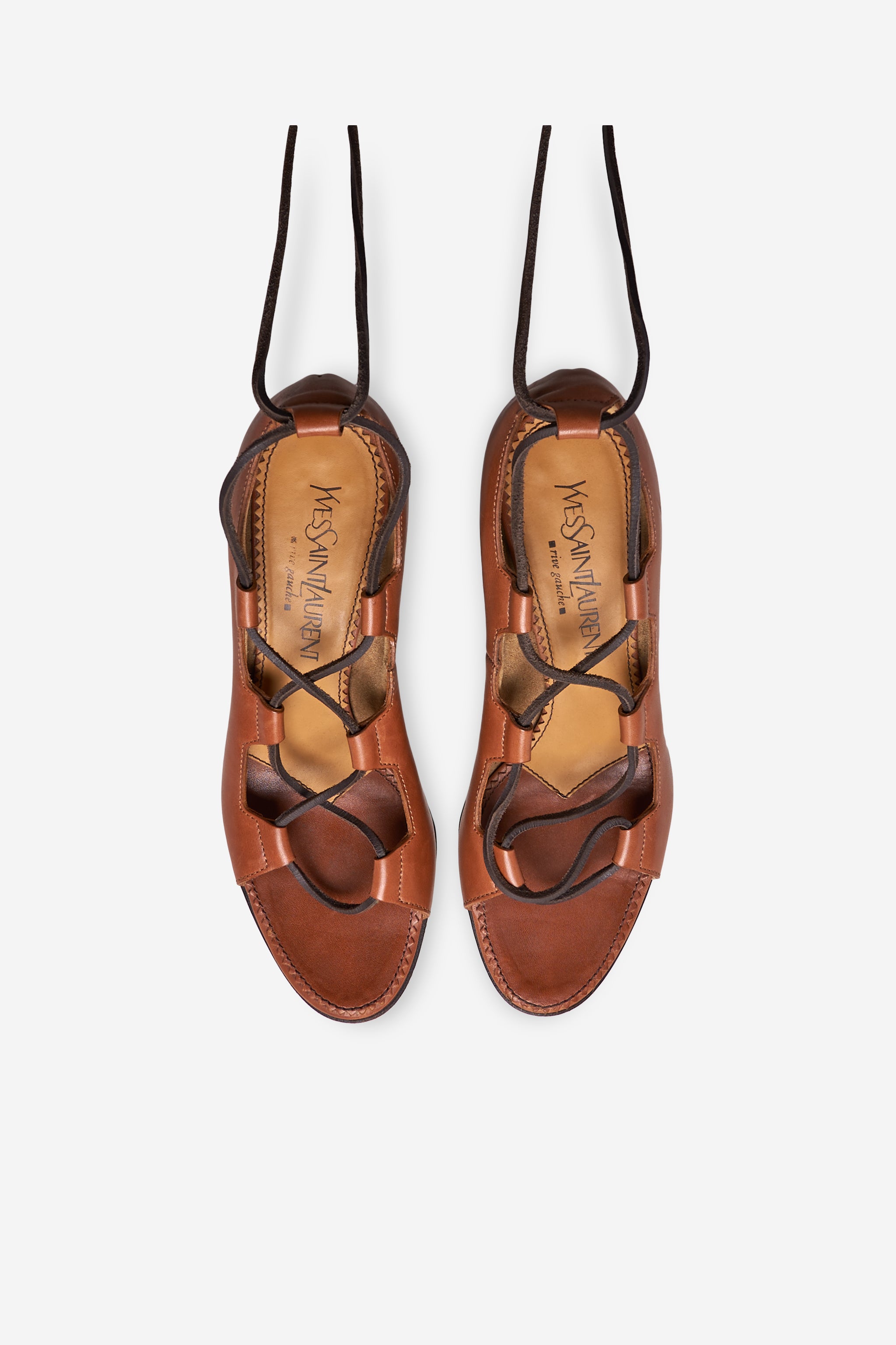 Sandales en cuir marron